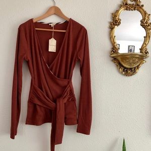 Hem & Thread Wrap Top in Rose